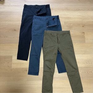Set of 3 Uniqlo slim fit chino trousers - 31” W x 27”L